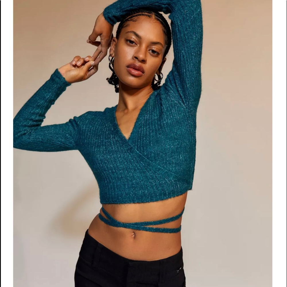 Cute urban outfitters top
